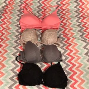 4 VS bras
